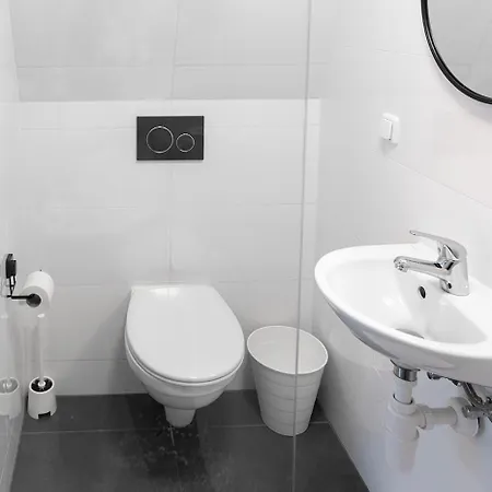 Дом отдыха Newly Renovated With Kitchen Access