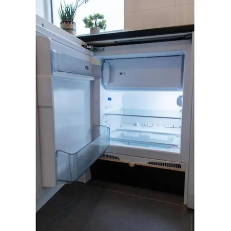Hébergement de vacances Newly Renovated With Kitchen Access *